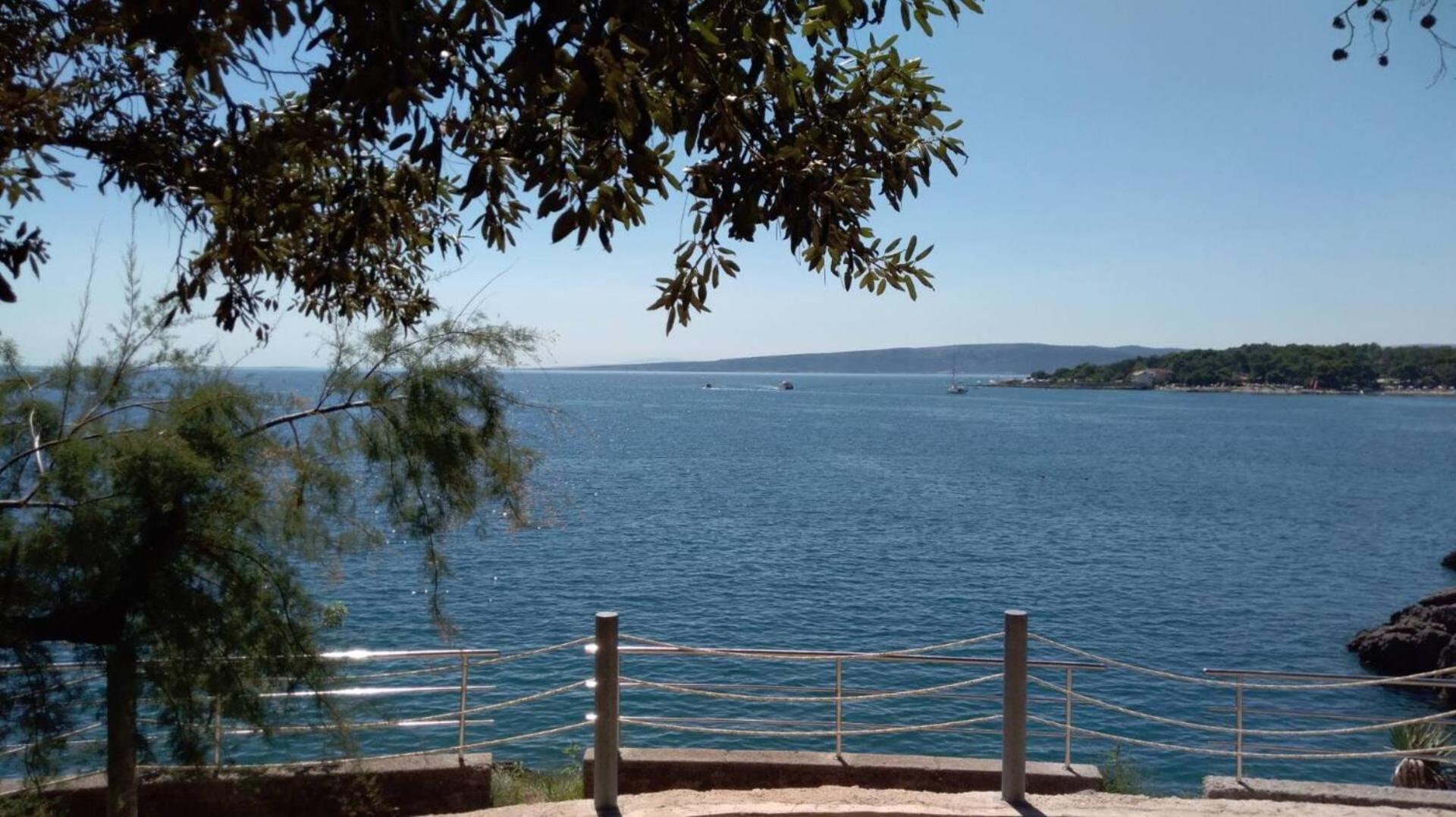 Guest House Helena Close To Beach Krk Town Kültér fotó